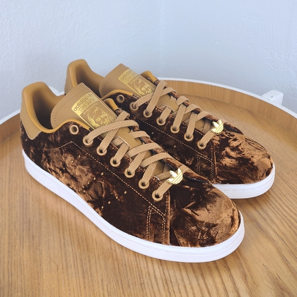 stan smith mesa velvet